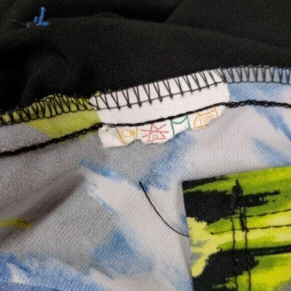 Frank Lyman Tunic Top Shark Bite Hem Round Neck Size 2 Made in Canada - Picture 8 of 13